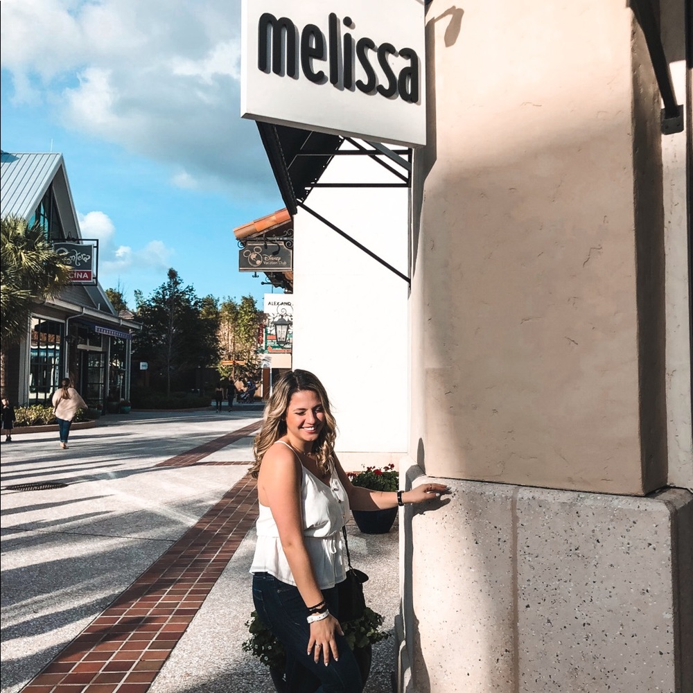 Meet your Posher, Melissa🦋